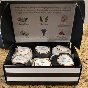 Pack of 6 bath bombs New inbox